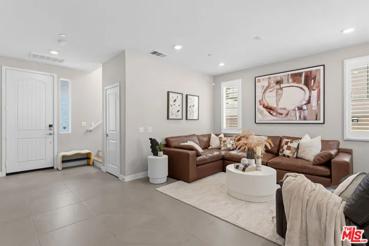 41 Savannah Court, Pomona, California 91766