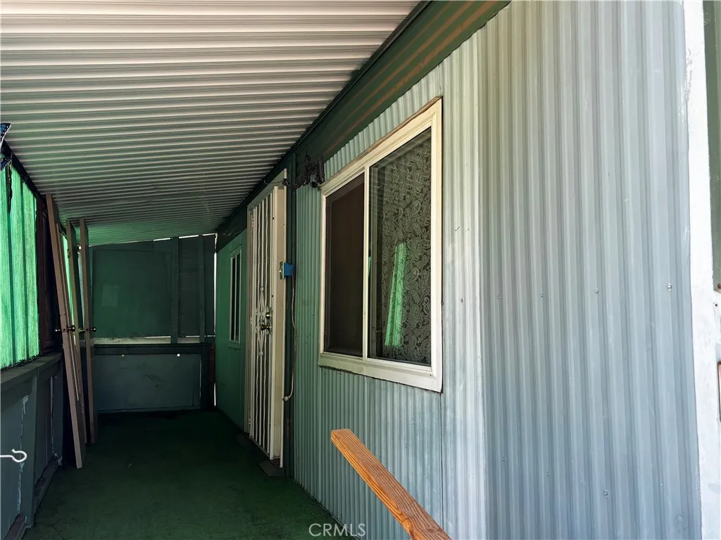 3 sided porch
