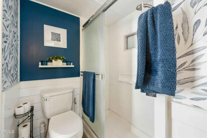 Bathroom - 3900 E Main St #46