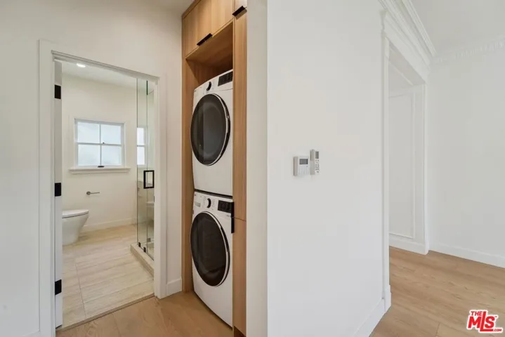 9122 W 3rd Street, Los Angeles, California 90048