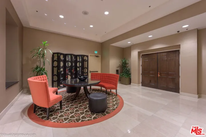 10724 Wilshire Boulevard 809, Los Angeles, California 90024