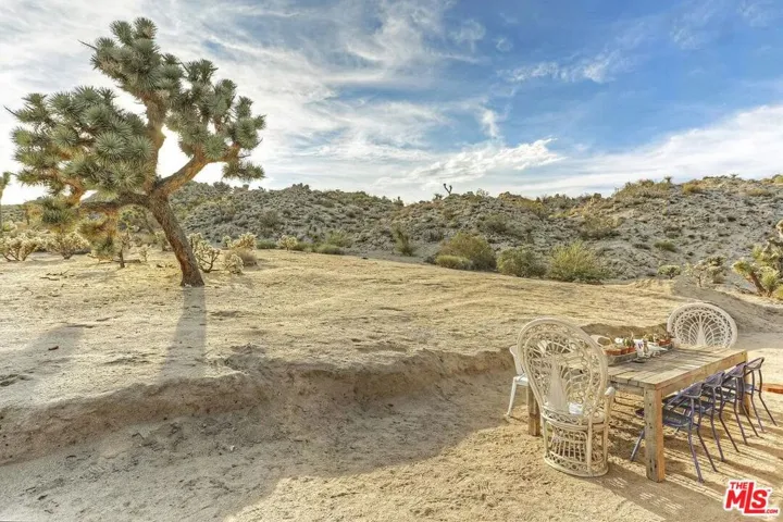 5928 Chula Vista Avenue, Yucca Valley, California 92284