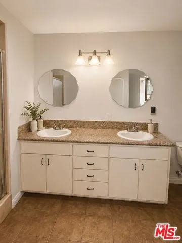 6462 Franrivers Avenue, West Hills, California 91307