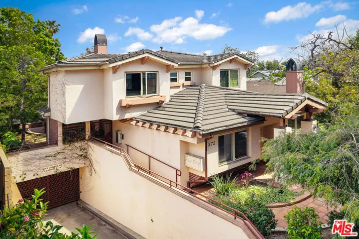 272 N Chester Avenue 101, Pasadena, California 91106