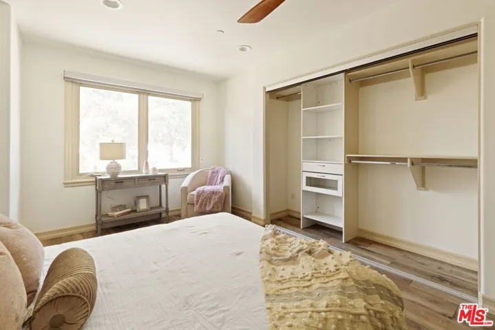 272 N Chester Avenue 101, Pasadena, California 91106