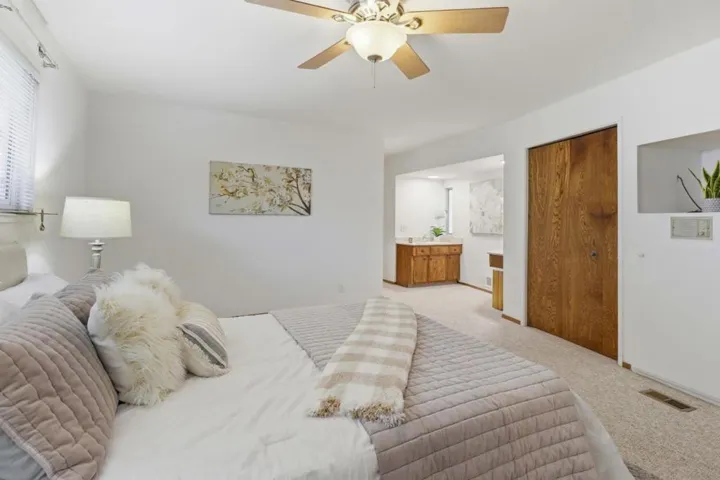 65686570 Crown Boulevard, San Jose, California 95120