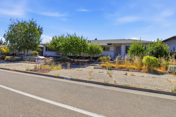 65686570 Crown Boulevard, San Jose, California 95120