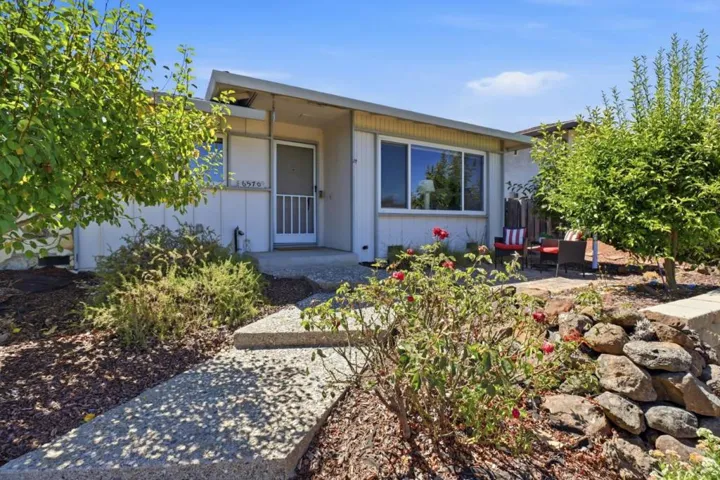65686570 Crown Boulevard, San Jose, California 95120
