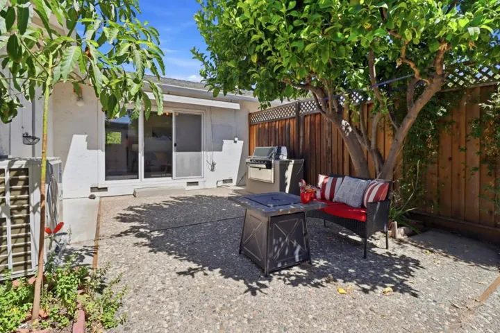 65686570 Crown Boulevard, San Jose, California 95120