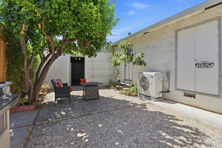 65686570 Crown Boulevard, San Jose, California 95120