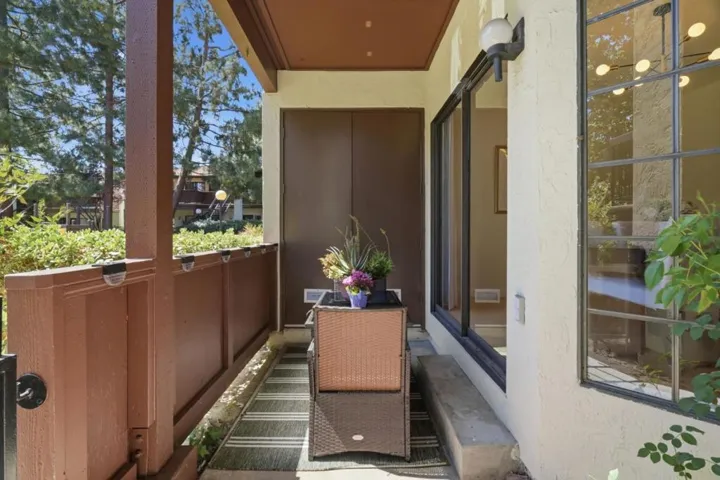 473 Costa Mesa Terrace C, Sunnyvale, California 94085