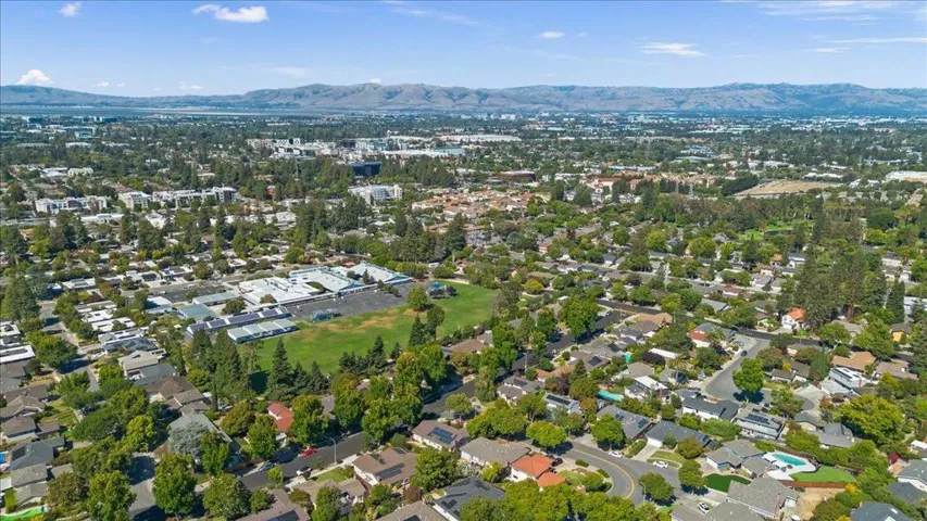 822 Elmira Drive, Sunnyvale, California 94087
