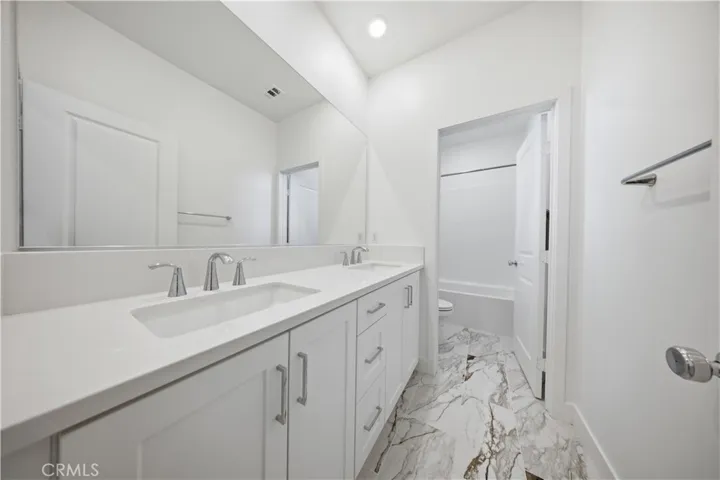 643 Gadwall, Irvine, California 92618