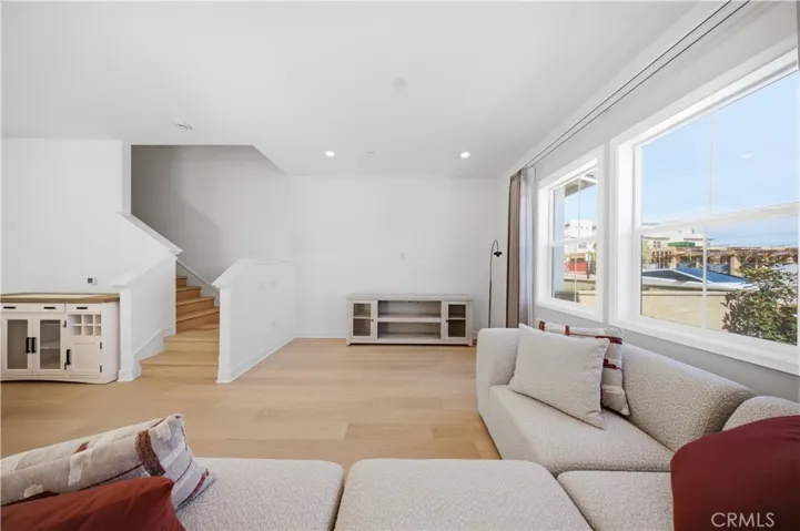 643 Gadwall, Irvine, California 92618