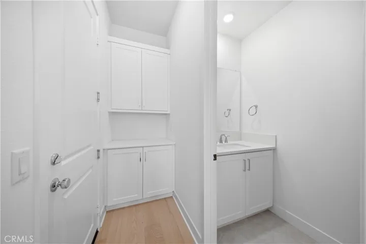 643 Gadwall, Irvine, California 92618