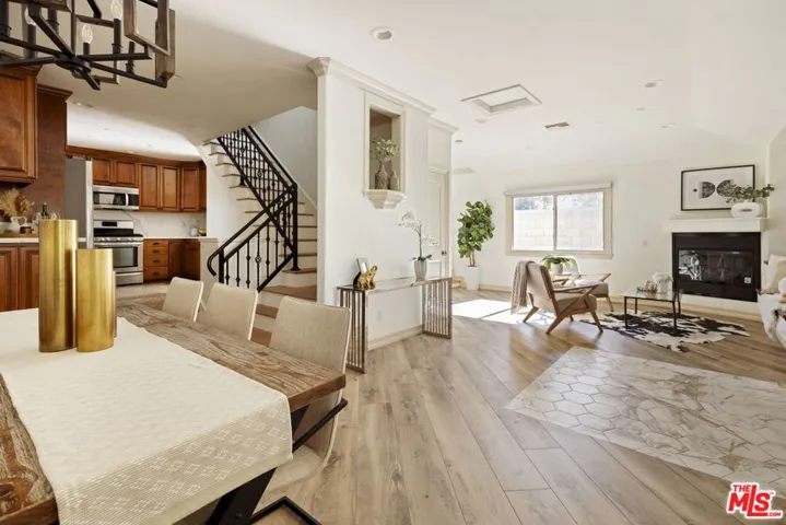 272 N Chester Avenue 101, Pasadena, California 91106