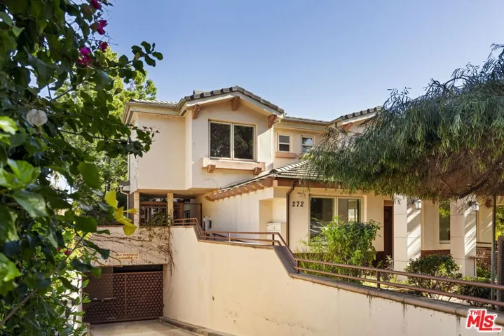 272 N Chester Avenue 101, Pasadena, California 91106