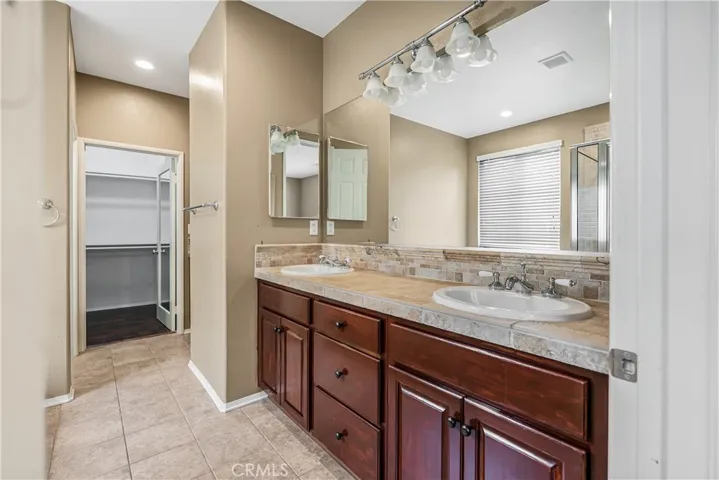 MASTER BATH VANITY