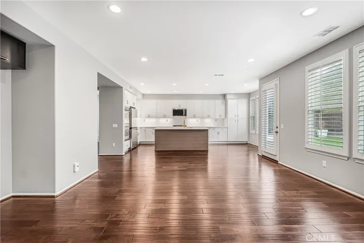 LIVING ROOM AND KITCHEN