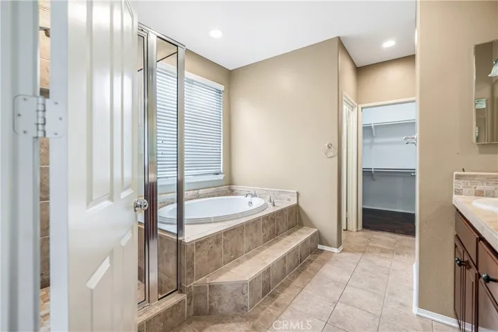 11500 Santini Lane, Porter Ranch, California 91326
