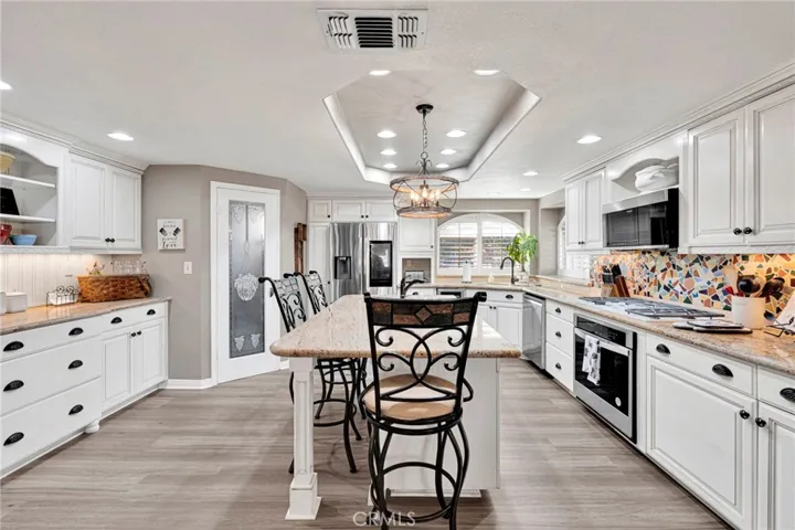 14555 Ketch, Helendale, California 92342