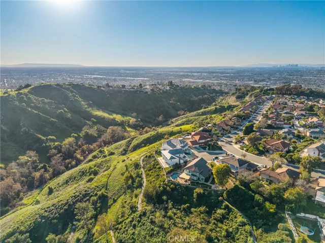 4807 Cinco View, Whittier, California 90601