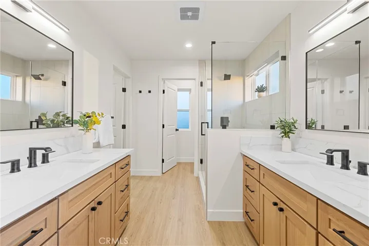 4807 Cinco View, Whittier, California 90601