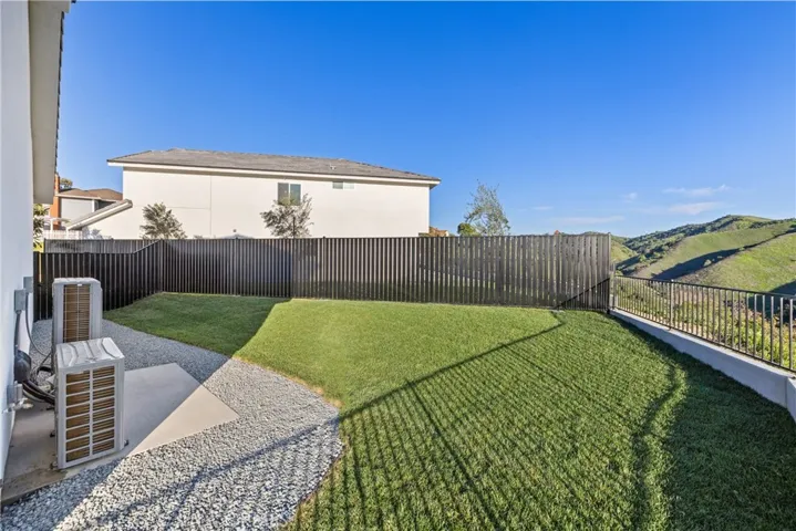 4807 Cinco View, Whittier, California 90601