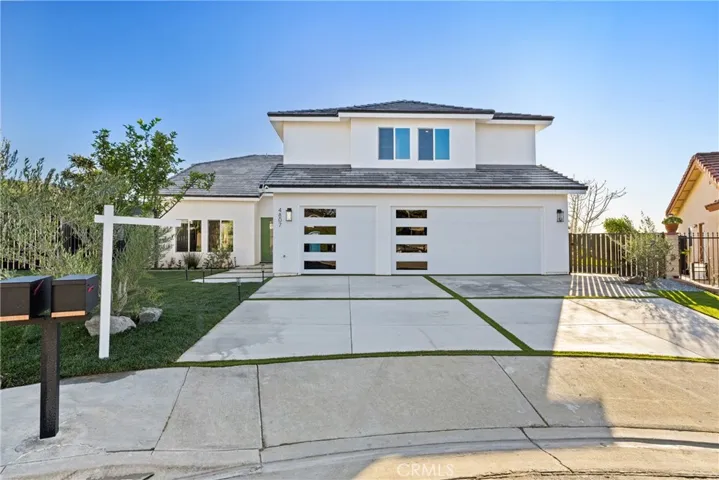 4807 Cinco View, Whittier, California 90601