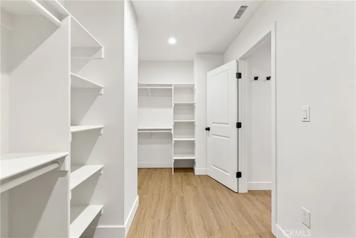 4807 Cinco View, Whittier, California 90601