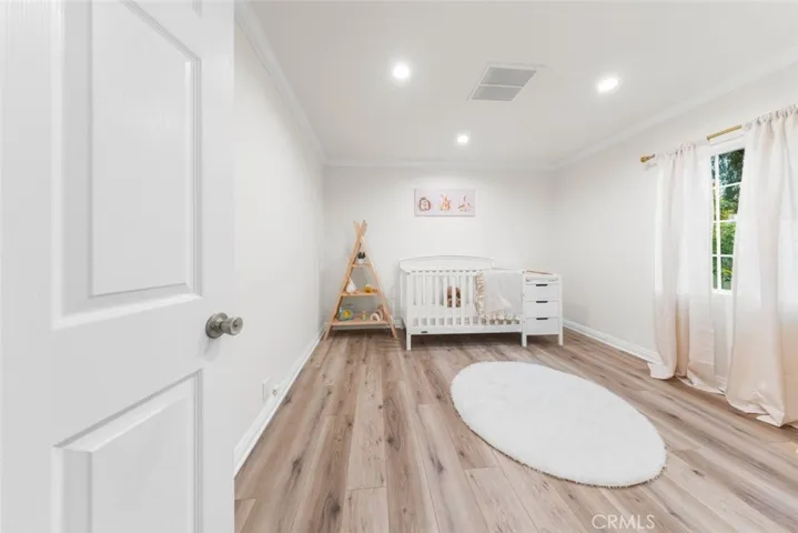 10554 Plainview, Tujunga, California 91042