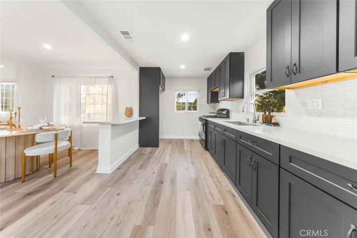 10554 Plainview, Tujunga, California 91042