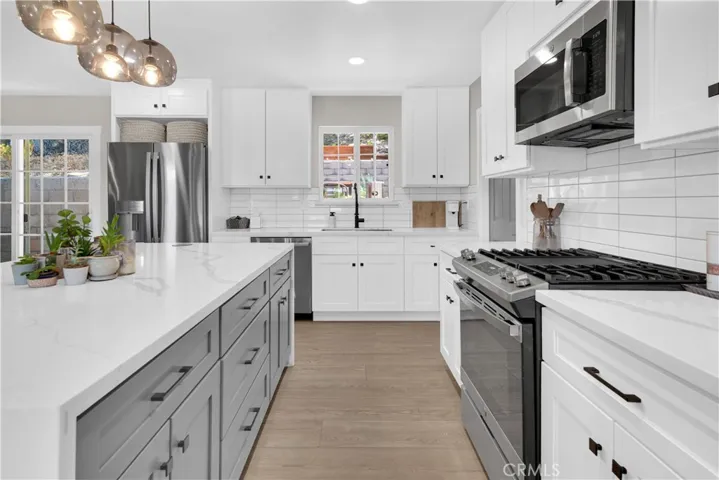 5635 Hermosilla Avenue, Atascadero, California 93422