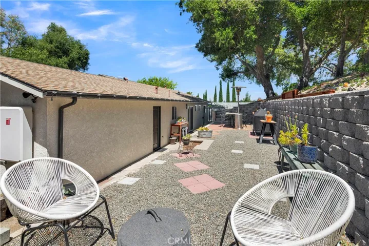 5635 Hermosilla Avenue, Atascadero, California 93422