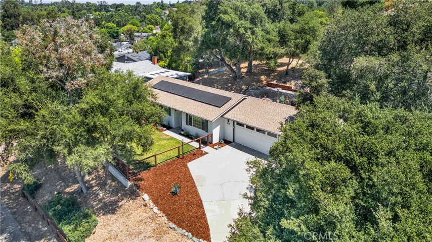 5635 Hermosilla Avenue, Atascadero, California 93422