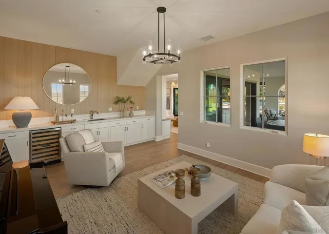 , Encinitas, California 92024