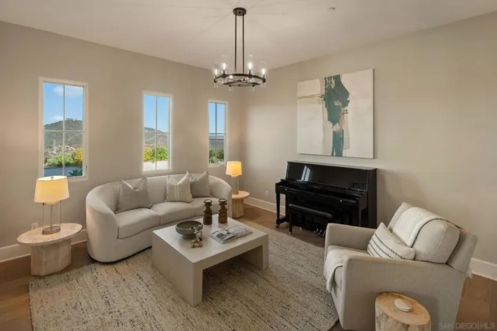 , Encinitas, California 92024