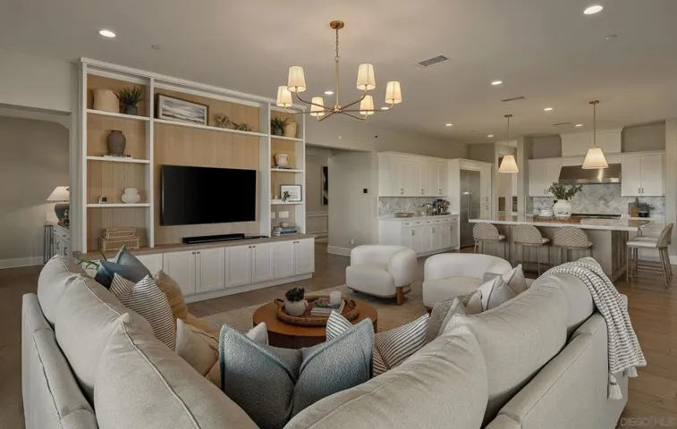 , Encinitas, California 92024