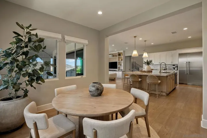 , Encinitas, California 92024