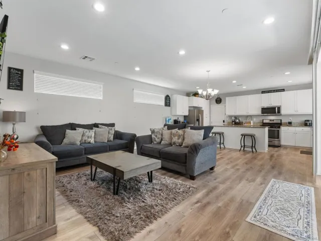 1369 Keck E, Chula Vista, California 91913