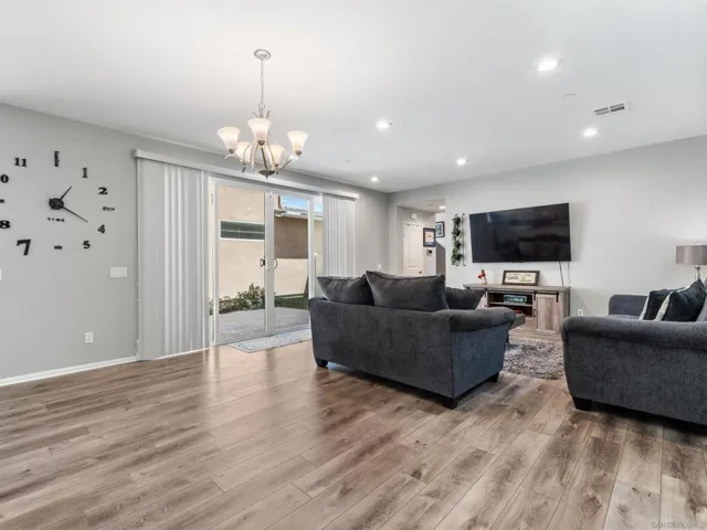 1369 Keck E, Chula Vista, California 91913