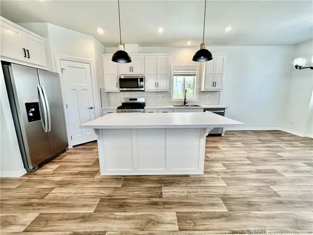 1536 S State Street 121, Hemet, California 92543