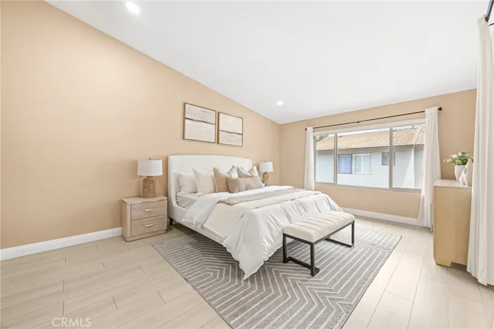 3 Moon Shadow 2, Irvine, California 92603