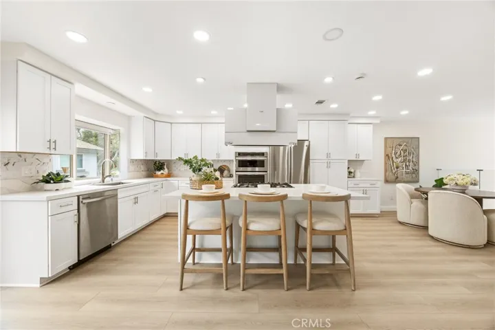 3 Moon Shadow 2, Irvine, California 92603