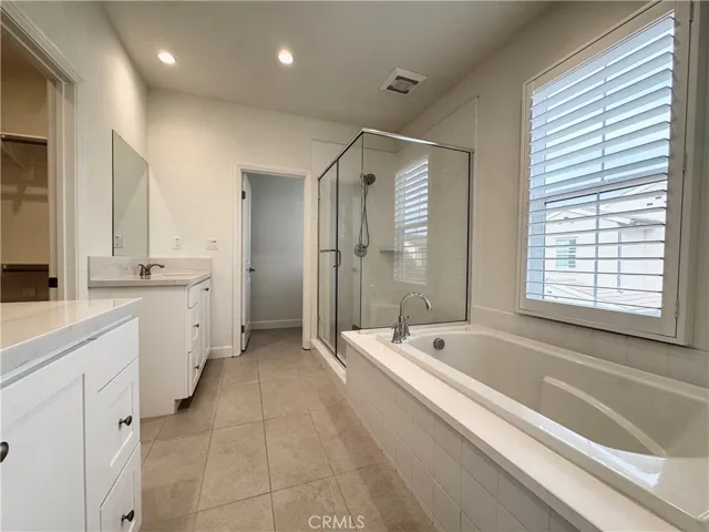 128 Hargrove, Irvine, California 92620
