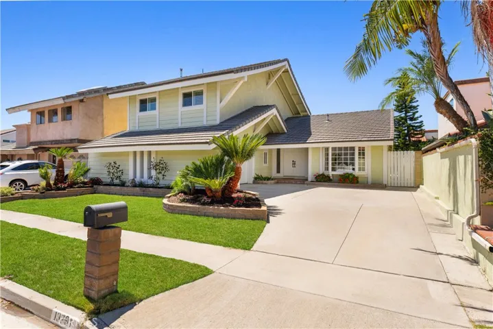 13791 Solitaire, Irvine, California 92620
