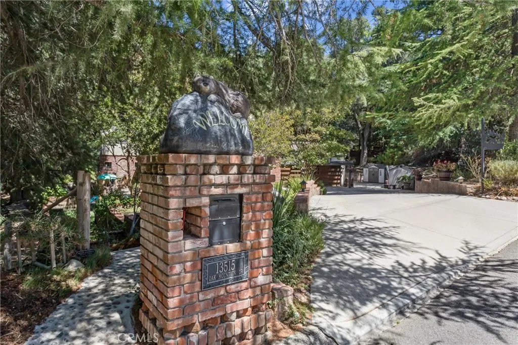 13515 Oak Mountain, Yucaipa, California 92399 — photo 4
