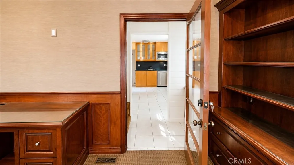 1461 Glenneyre B, Laguna Beach, California 92651 — photo 4