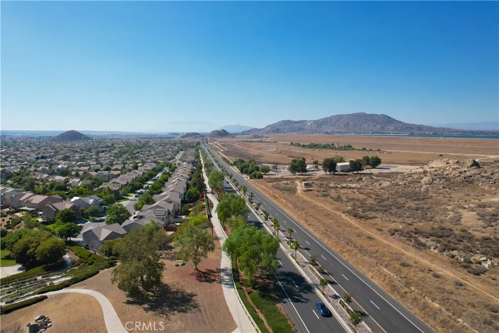 ramona blvd next to lake perris