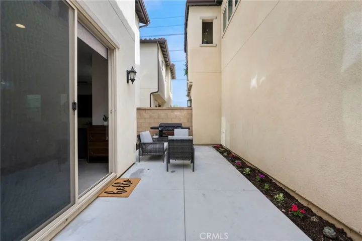 16008 Jamie Lane 10, Fontana, California 92336